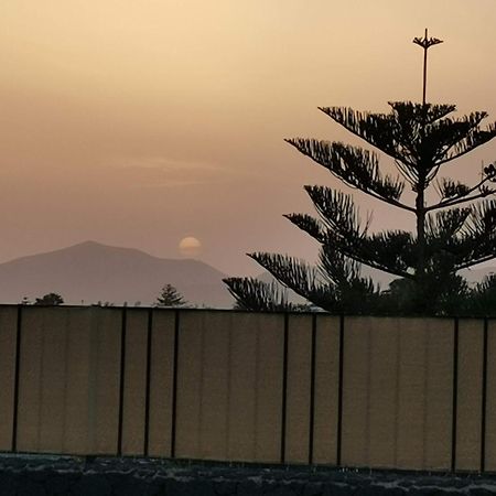 Villa Juanita, Puerto Del Carmen, Lanzarote Tías Buitenkant foto