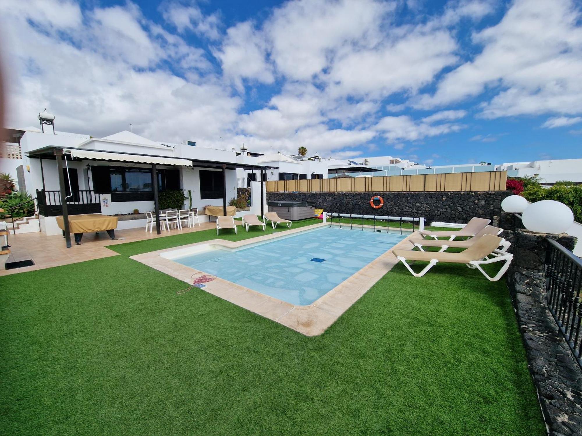 Villa Juanita, Puerto Del Carmen, Lanzarote Tías Buitenkant foto