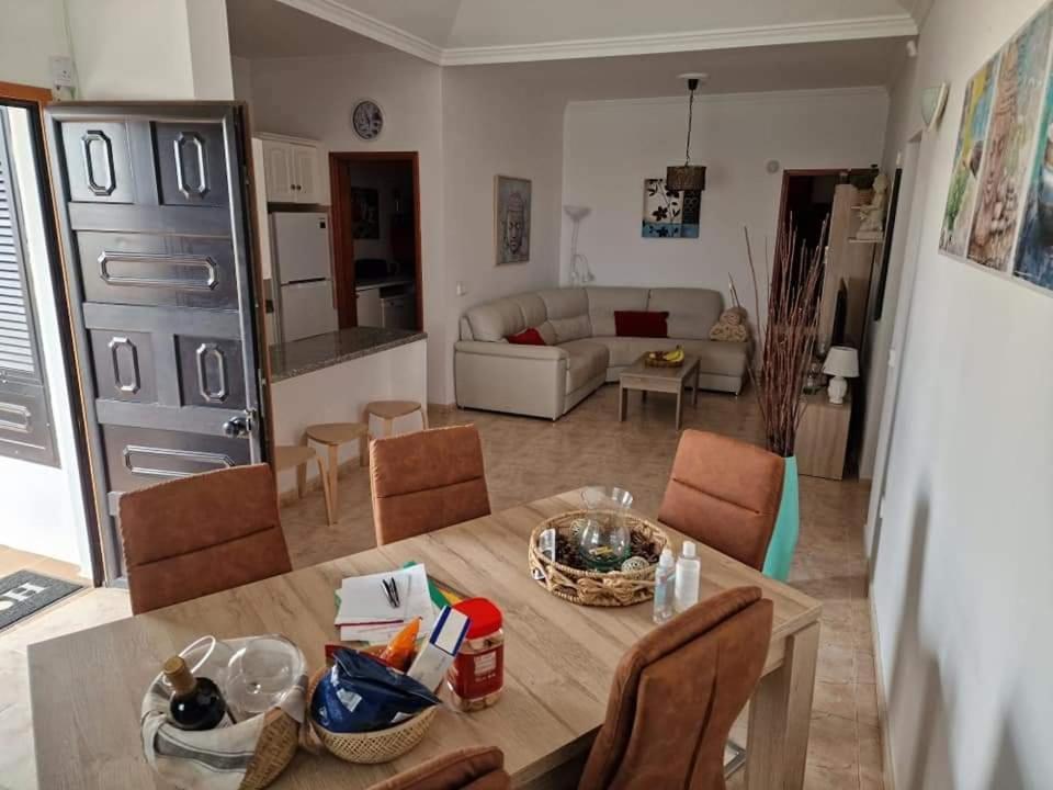 Villa Juanita, Puerto Del Carmen, Lanzarote Tías Buitenkant foto